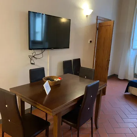 Apartment Ruote Second Floor Florence